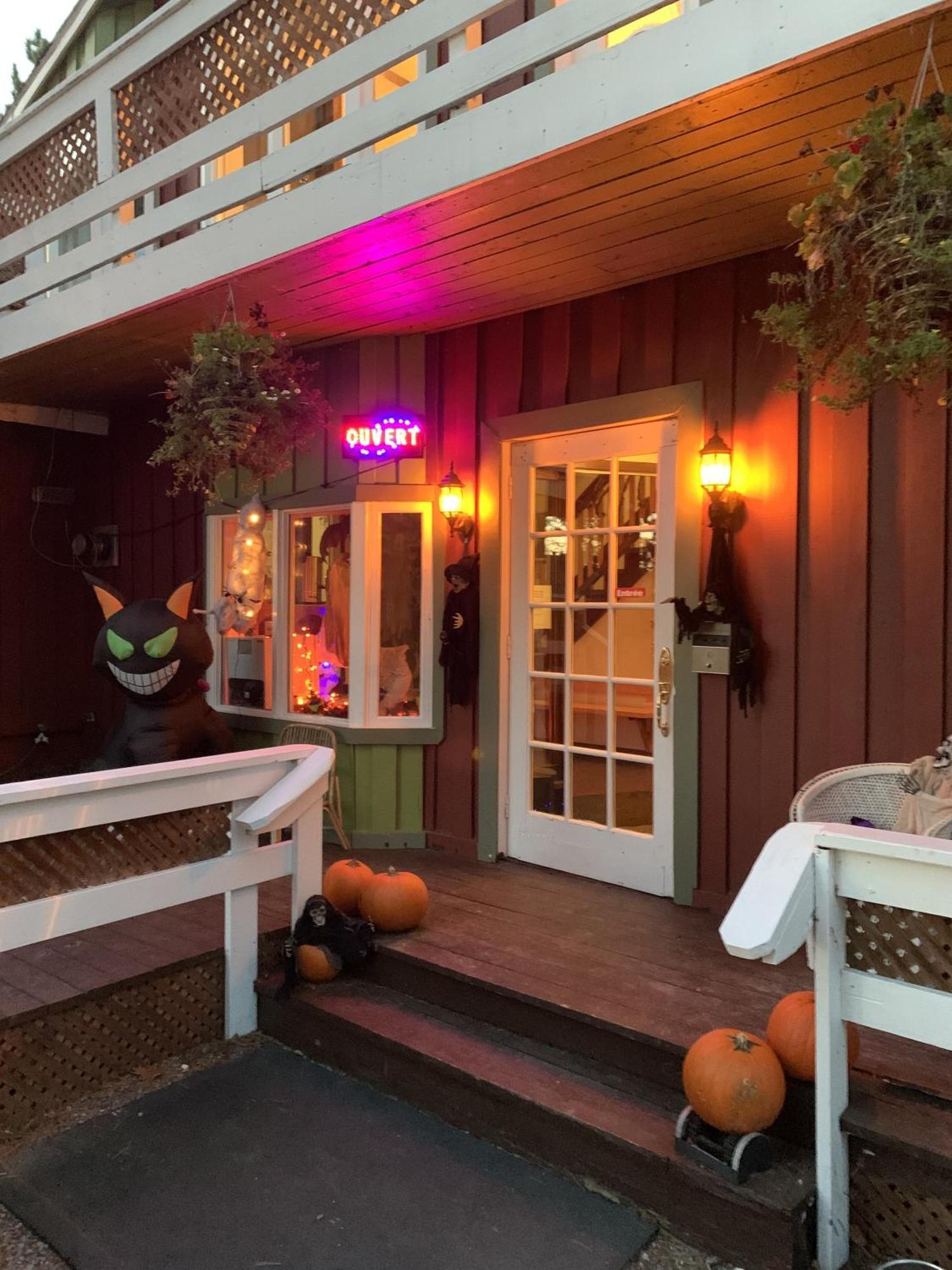Auberge De Ferme-Neuve Lac-Saint-Paul Esterno foto